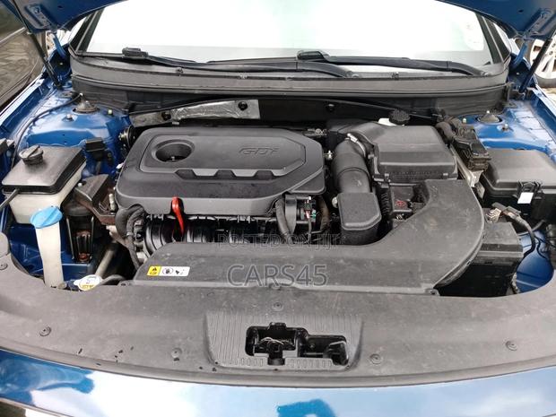Hyundai Sonata Limited 4dr Sedan (2.4L 4cyl 6A) 2015 Blue