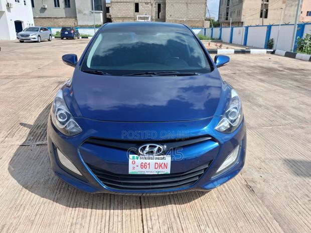 Hyundai Elantra 2012 Blue