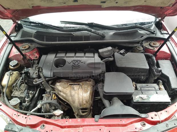 Toyota Camry 2010 Red