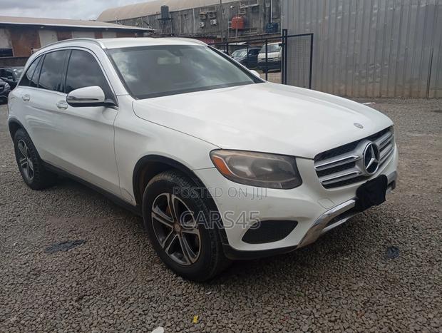 Mercedes-Benz GLC-Class 2016 White