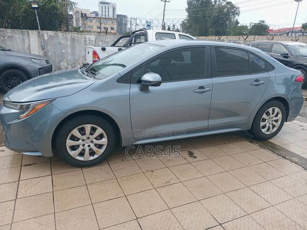 Toyota Corolla 2020 Blue