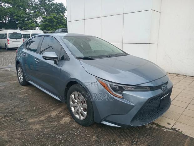 Toyota Corolla 2020 Blue