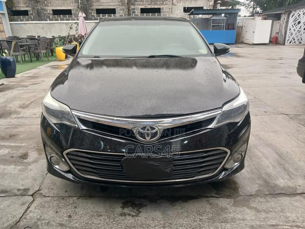 Toyota Avalon Limited 4dr Sedan (3.5L 6cyl 6A) 2014 Black