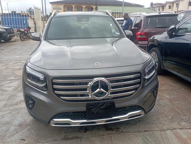 Mercedes-Benz GLB-Class 2024 Gray