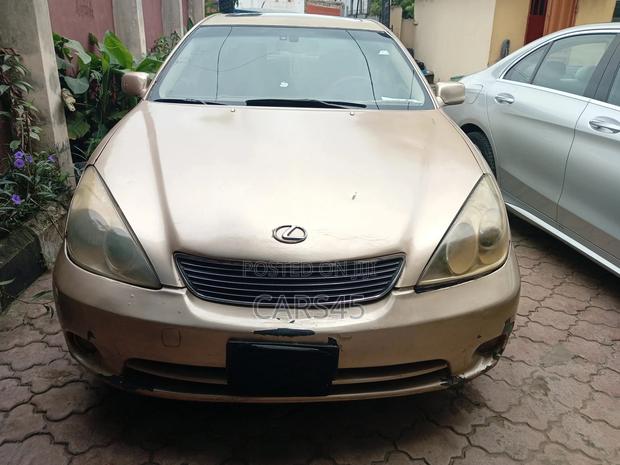 Lexus ES 2005 Gold