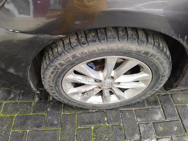 Toyota Camry 2008 Gray