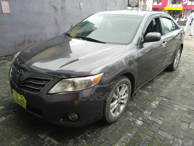 Toyota Camry 2008 Gray