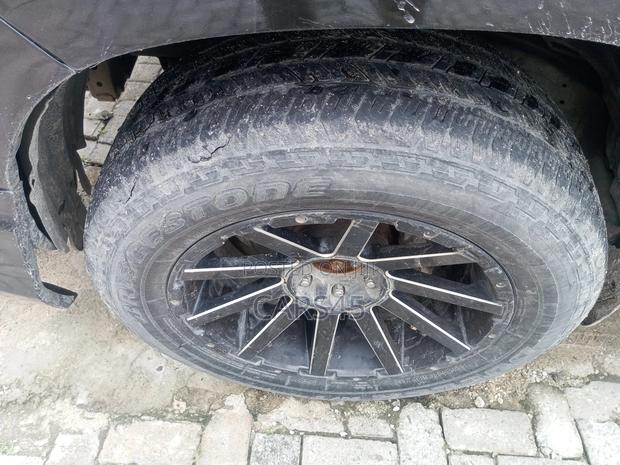 Toyota Land Cruiser Prado 2011 Black