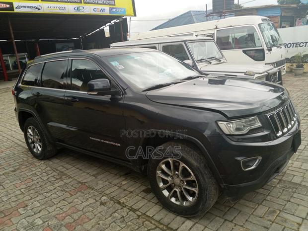 Jeep Grand Cherokee 2014 Gray
