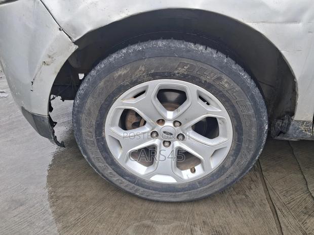 Ford Edge 2012 Silver