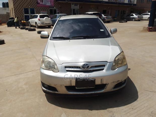 Toyota Corolla 2005 Silver