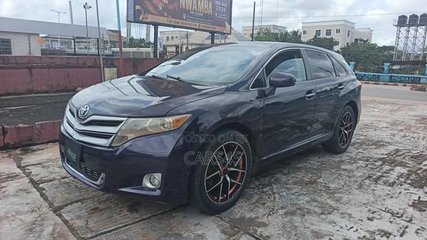 Toyota Venza 2011 Blue