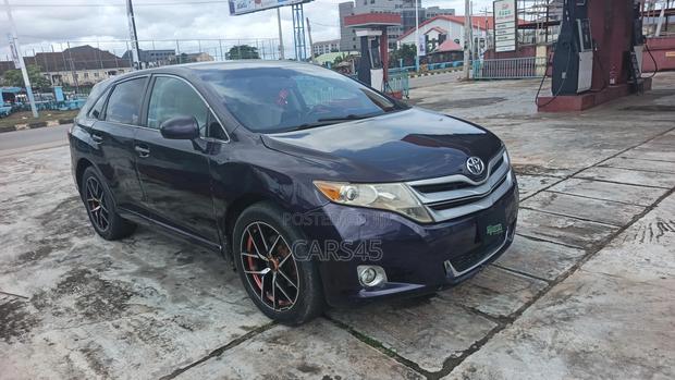 Toyota Venza 2011 Blue