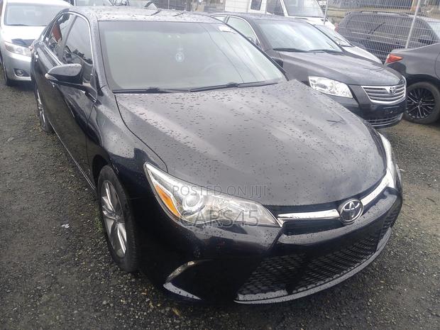 Toyota Camry 2016 Black