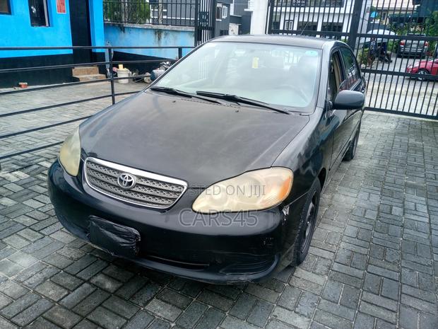Toyota Corolla 2005 Black
