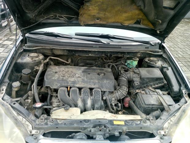 Toyota Corolla 2005 Black