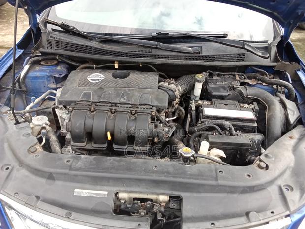Nissan Sentra SR 4dr Sedan (1.8L 4cyl CVT) 2014 Blue