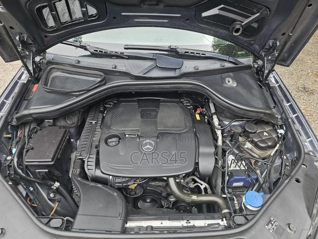 Mercedes-Benz GLE-Class 2016 Gray