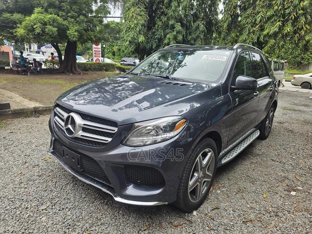 Mercedes-Benz GLE-Class 2016 Gray