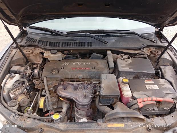 Toyota Camry 2006 Gray