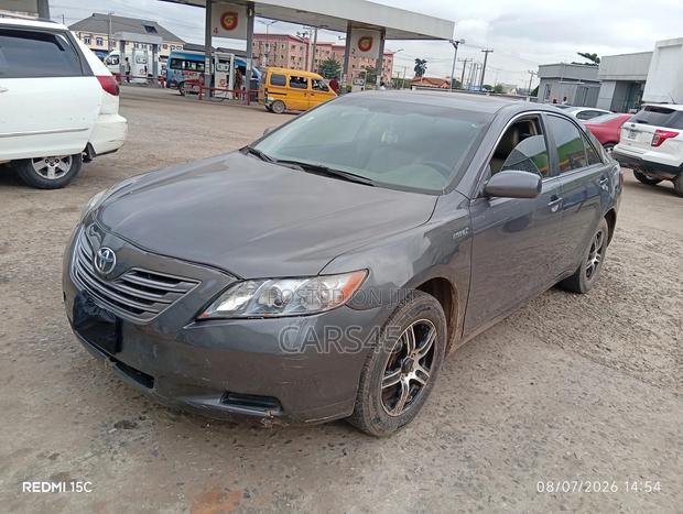 Toyota Camry 2006 Gray