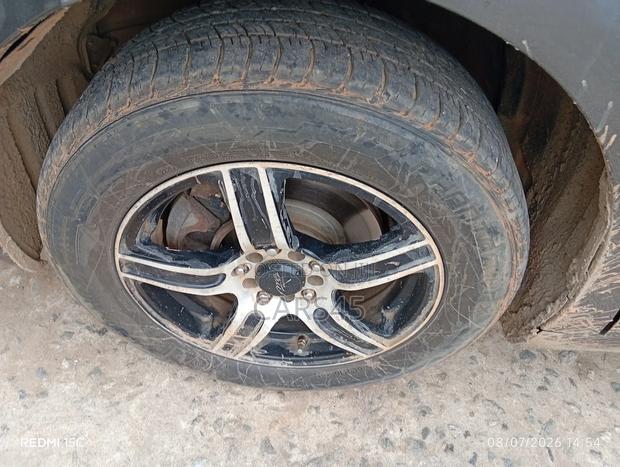 Toyota Camry 2006 Gray