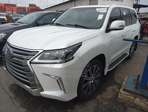 Lexus LX 2019 White