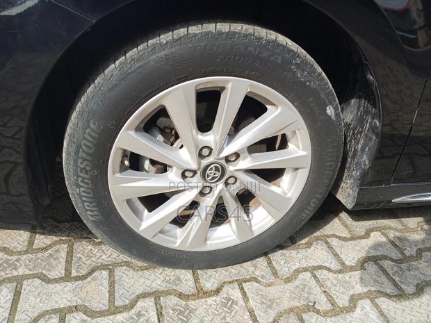 Toyota Camry 2023 Black