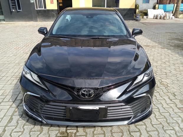 Toyota Camry 2023 Black