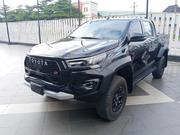 Toyota Hilux 2025 Black for sale