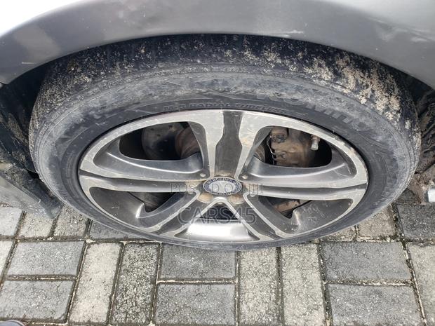Mercedes-Benz E350 2011 Gray