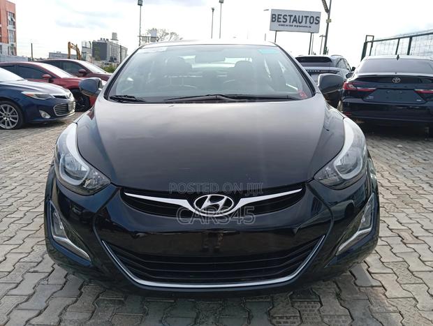 Hyundai Elantra 2016 Black