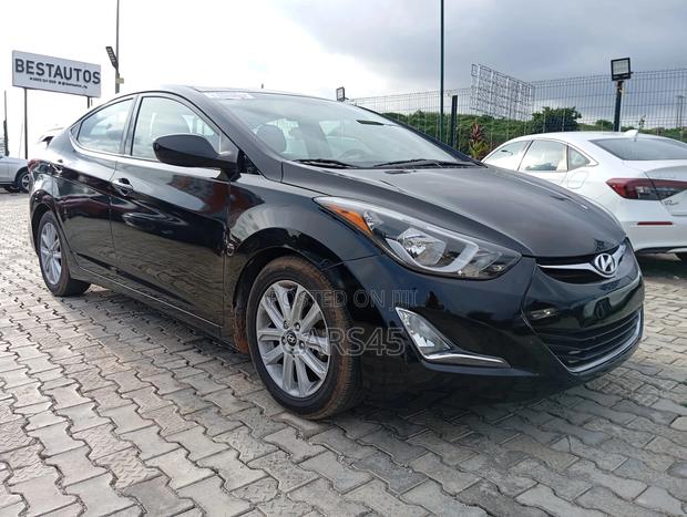 Hyundai Elantra 2016 Black