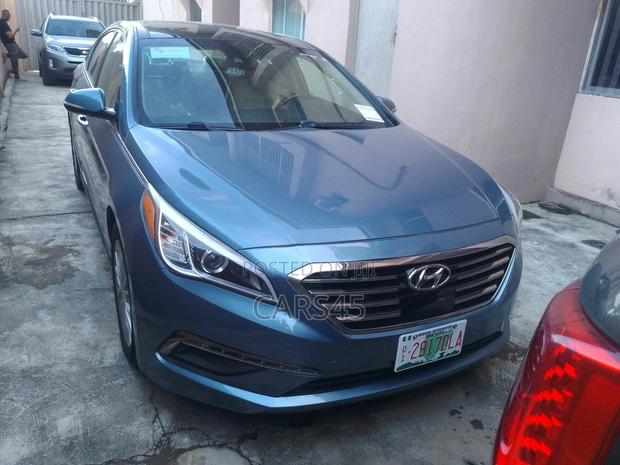 Hyundai Sonata 2015 Blue