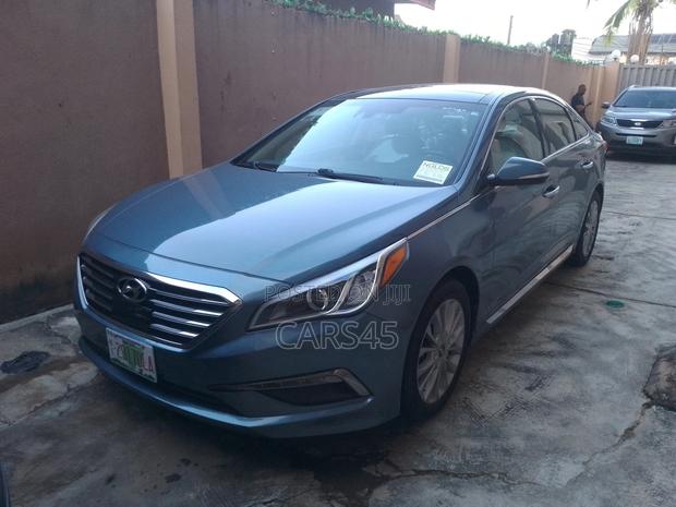 Hyundai Sonata 2015 Blue