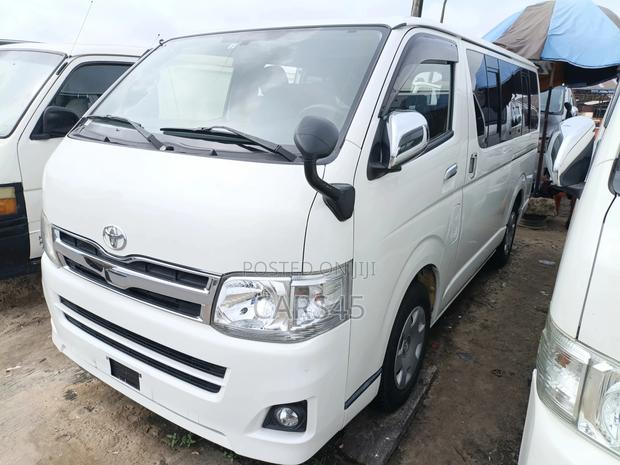 Toyota Harrier 2011 White