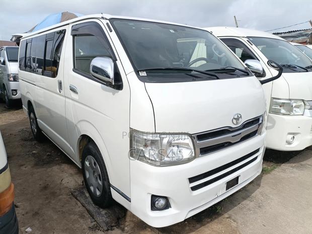 Toyota Harrier 2011 White