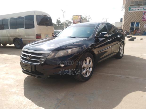 Honda Crosstour 2011 Black