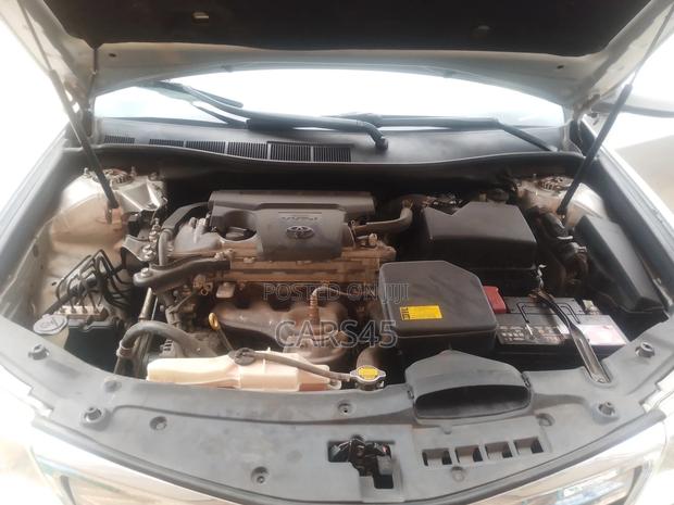 Toyota Camry 2014 Silver