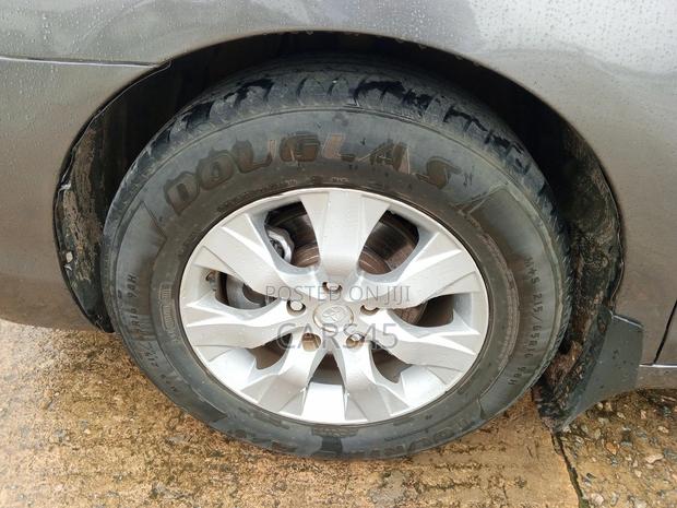 Toyota Camry 2008 Gray