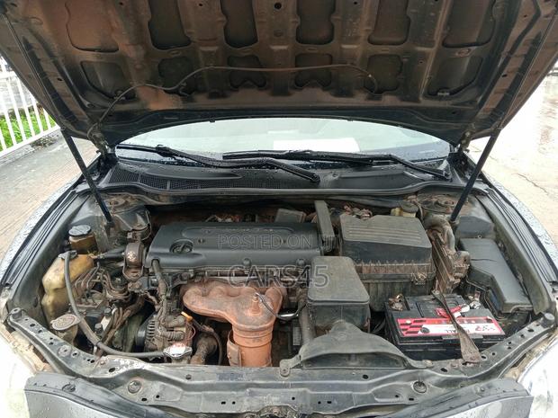 Toyota Camry 2008 Gray