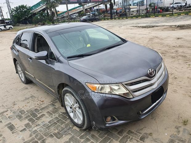 Toyota Venza 2012 Gray