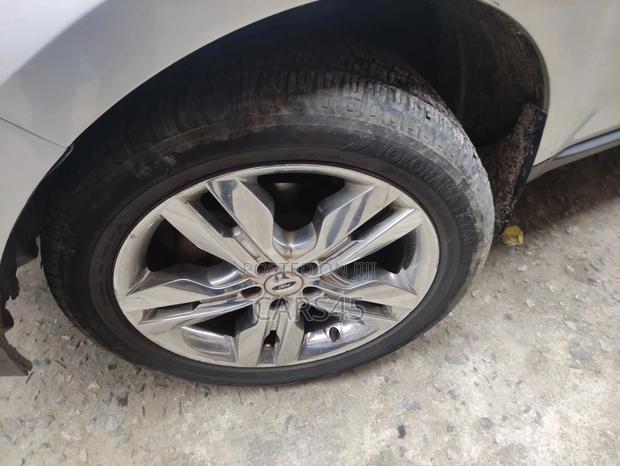 Ford Edge Limited 4dr FWD (3.5L 6cyl 6A) 2011 Silver