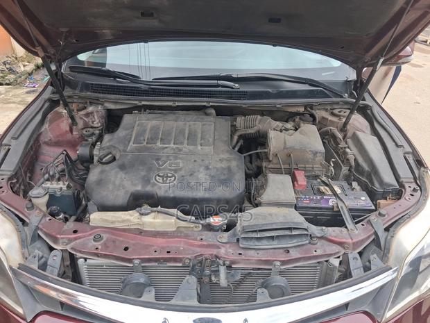 Toyota Avalon 2013 Brown
