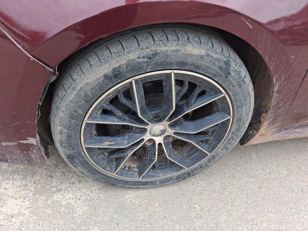 Toyota Avalon 2013 Brown