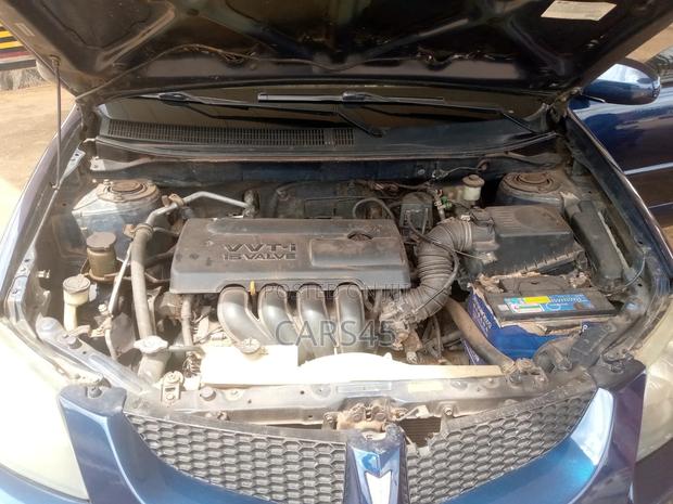 Pontiac Vibe 2004 Blue