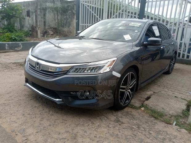 Honda Accord 2018 Gray