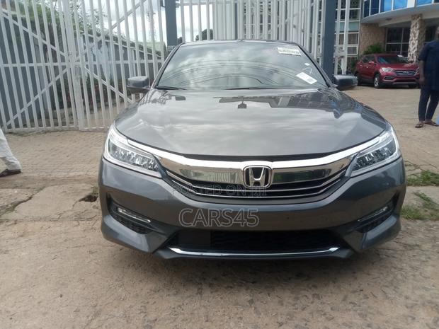 Honda Accord 2018 Gray
