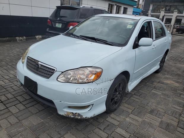 Toyota Corolla 2005 Blue