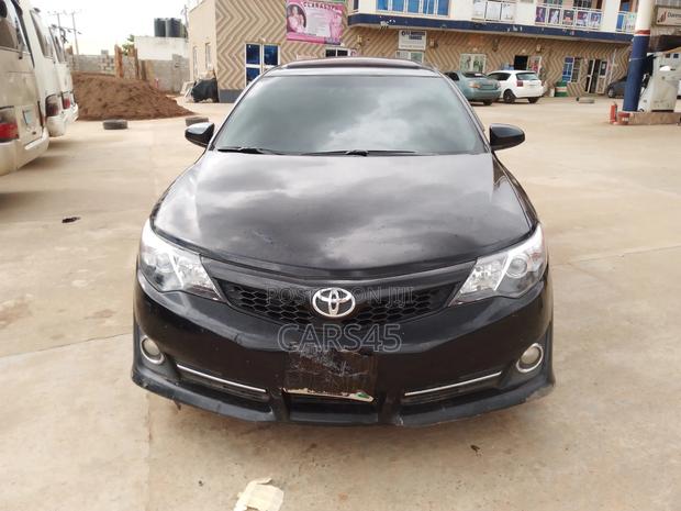 Toyota Camry 2012 Black